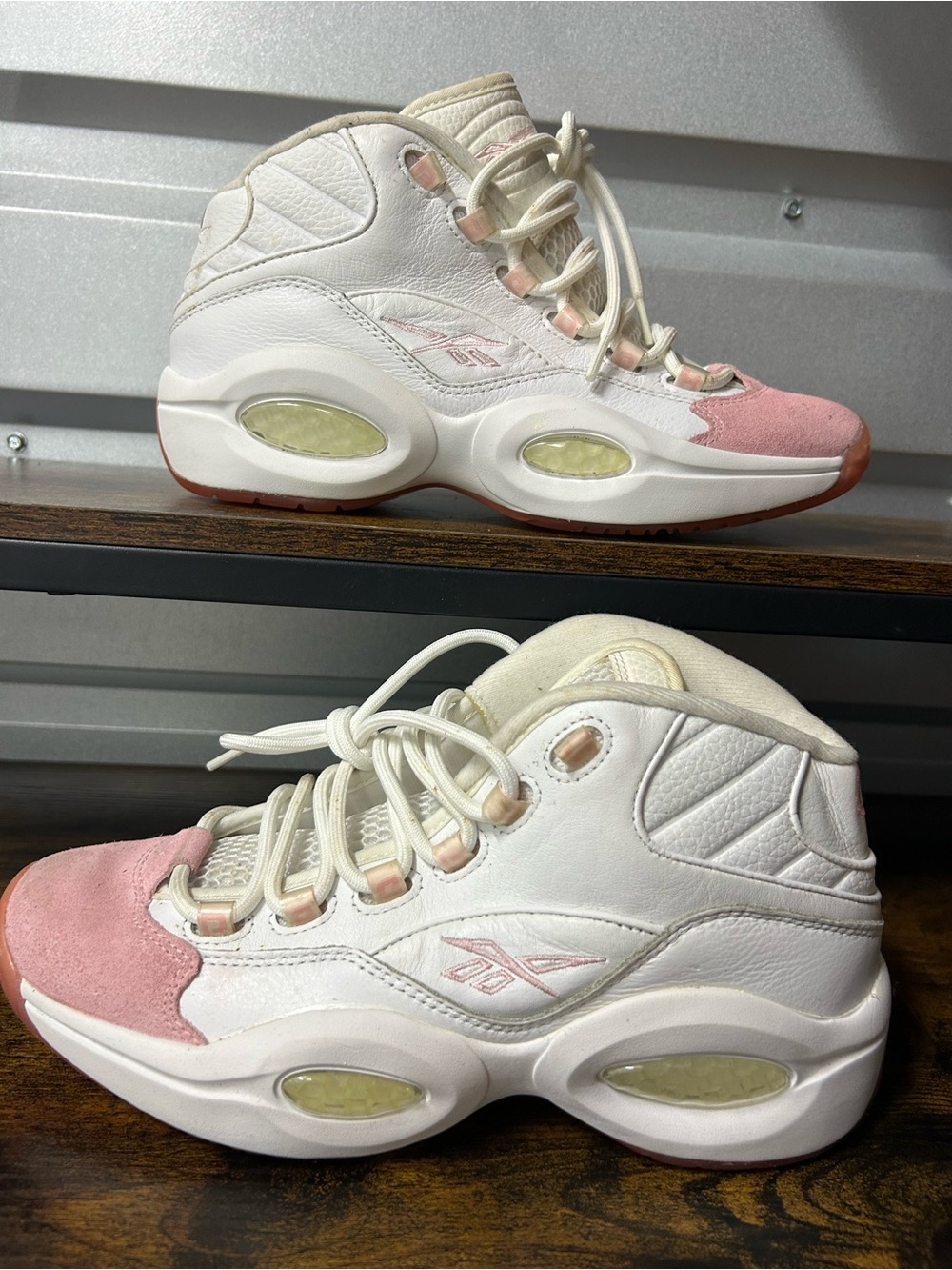 Reebok Question Mid White Pink Glo Men’s Size 8 Allen Iverson G55120